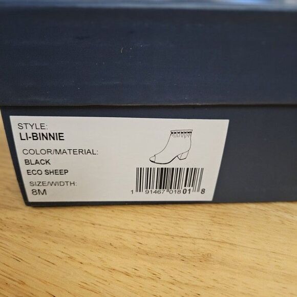 New Lori Goldstein Li Binnie Womens Black Red Accent Ankle Boots Faux Leather 8 - Picture 7 of 7